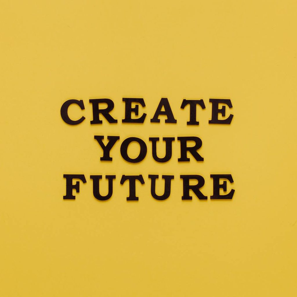 How to Digitally Declutter Your Life in 2025